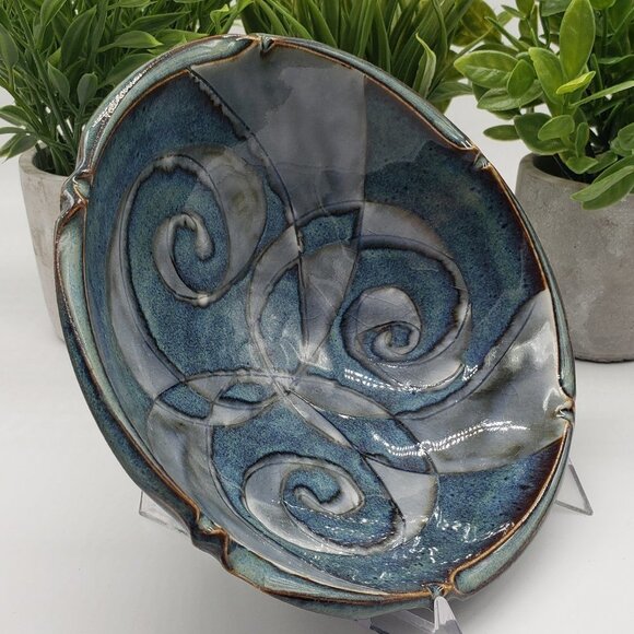 Blue Grey Scroll Decorative Art Pottery Bowl AS IS - Picture 7 of 9